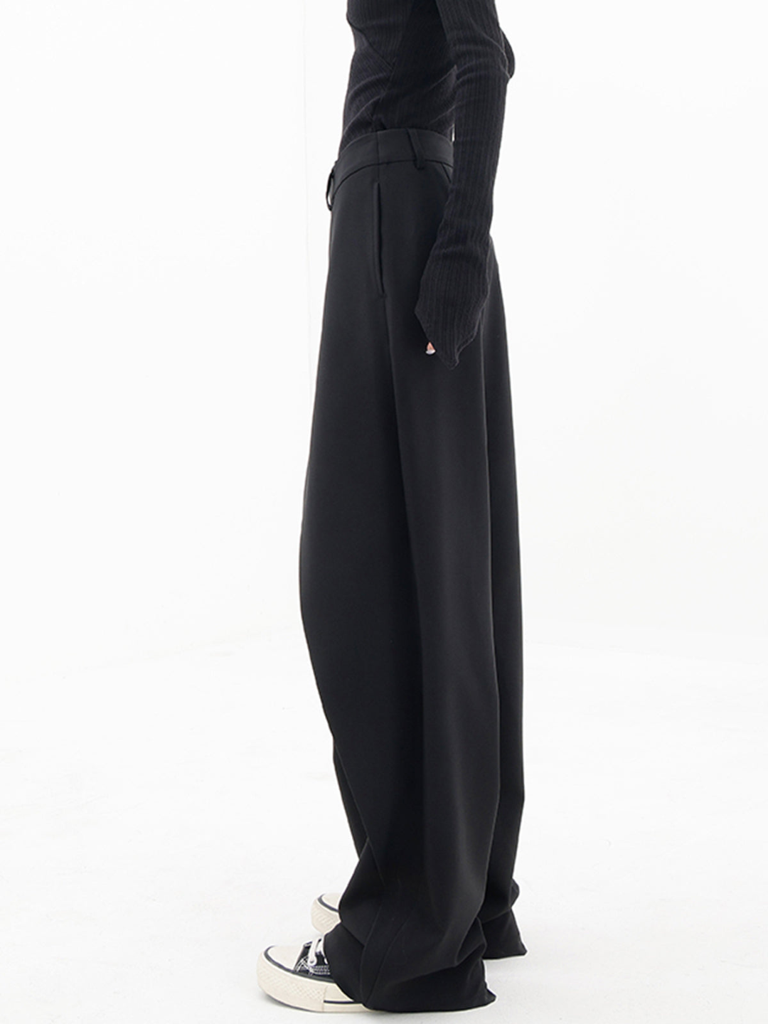 OLIVIA | ASYMMETRICAL BAGGY PANTS